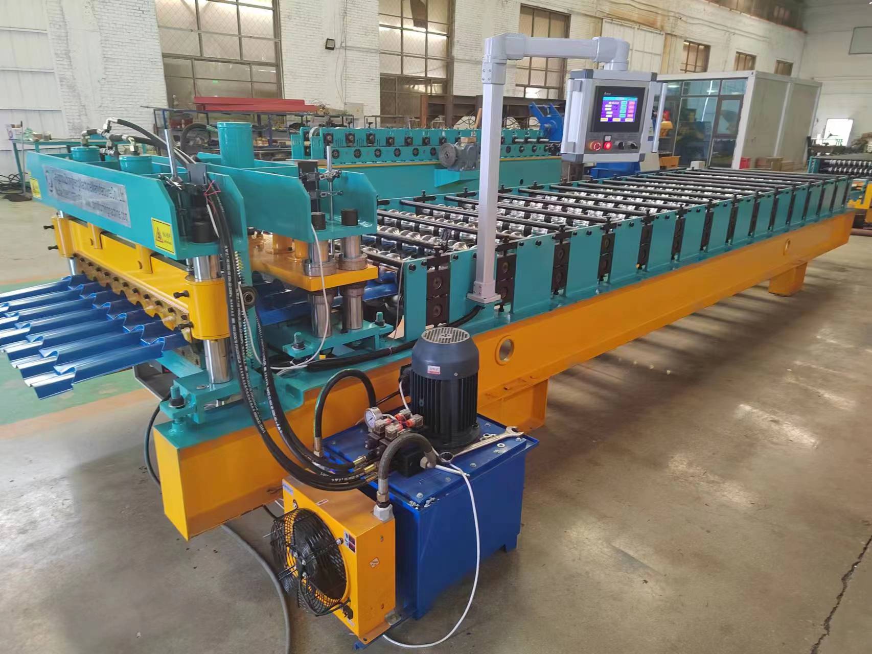 Popular customized Imitation resin glazed roof tile roll forming machine